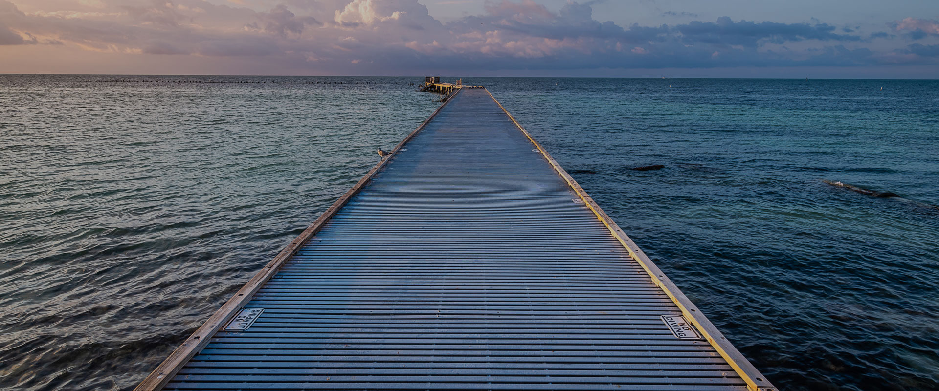 IMG-SLIDE
